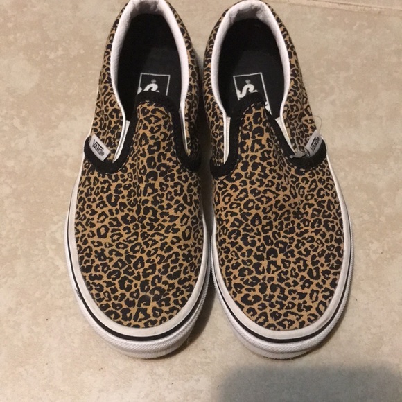 VANS LEOPARD PRINT SLIP ON SNEAKERS KIDS SIZE 1.5 - Picture 16 of 16